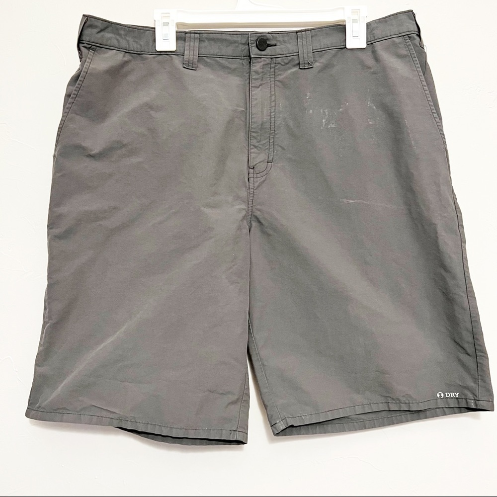 Dickies Gray Mens Dry Wicking Shorts size 38
